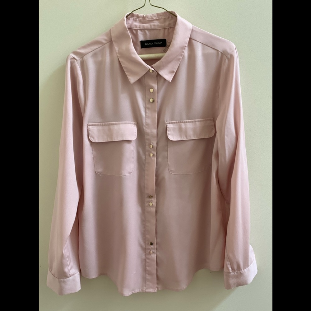Pink, silk look, Ivanca Trump blouse